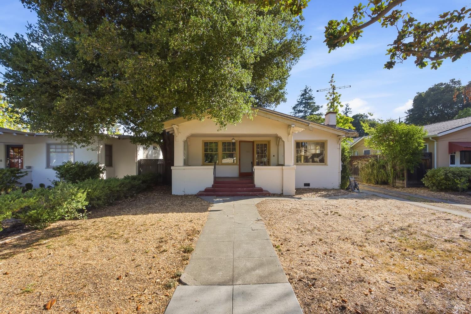 1011 Guinda Street Palo Alto CA 94301
