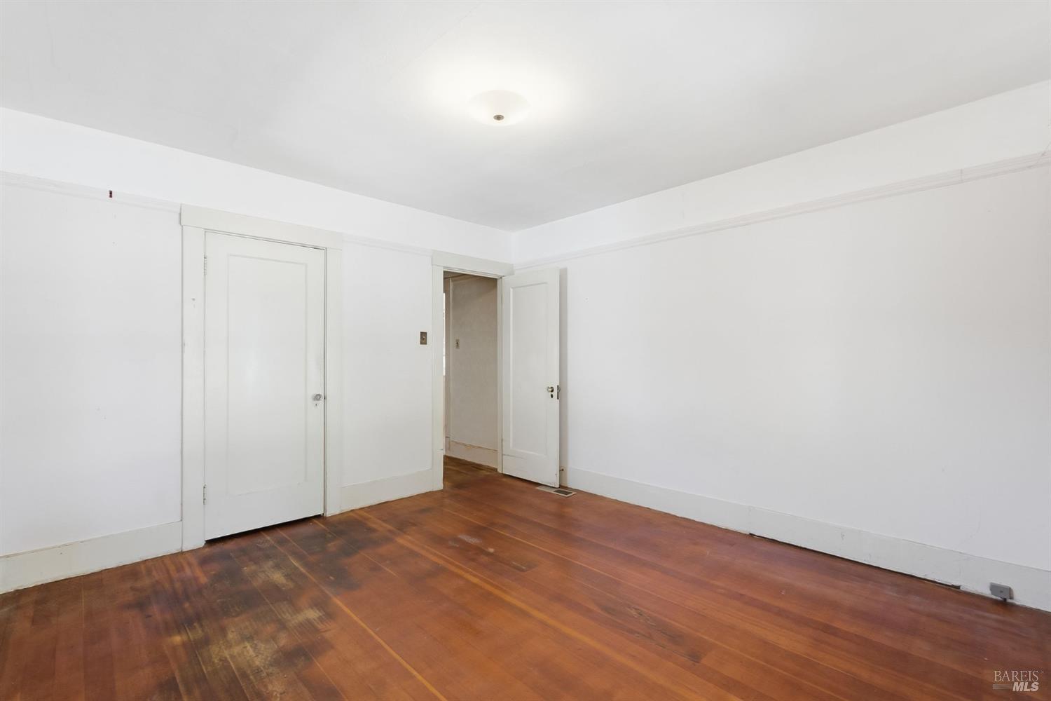 1011 Guinda Street Palo Alto CA 94301