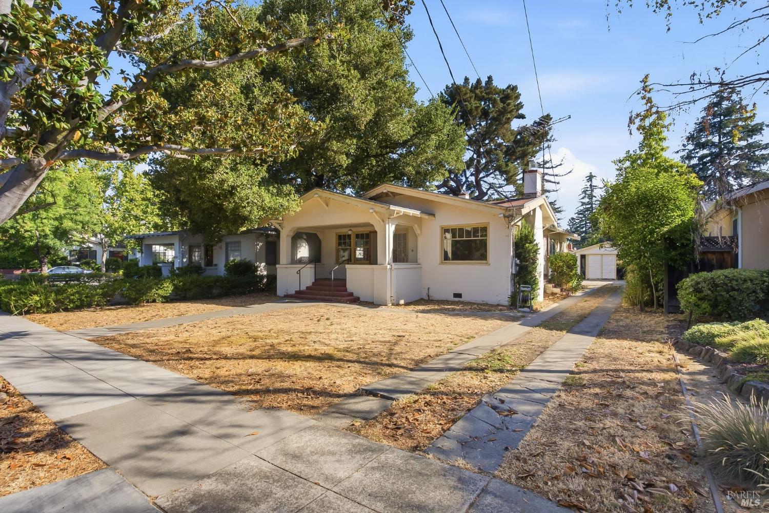 1011 Guinda Street Palo Alto CA 94301