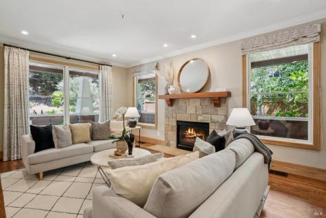 6 Hunter Creek Fairfax CA 94930