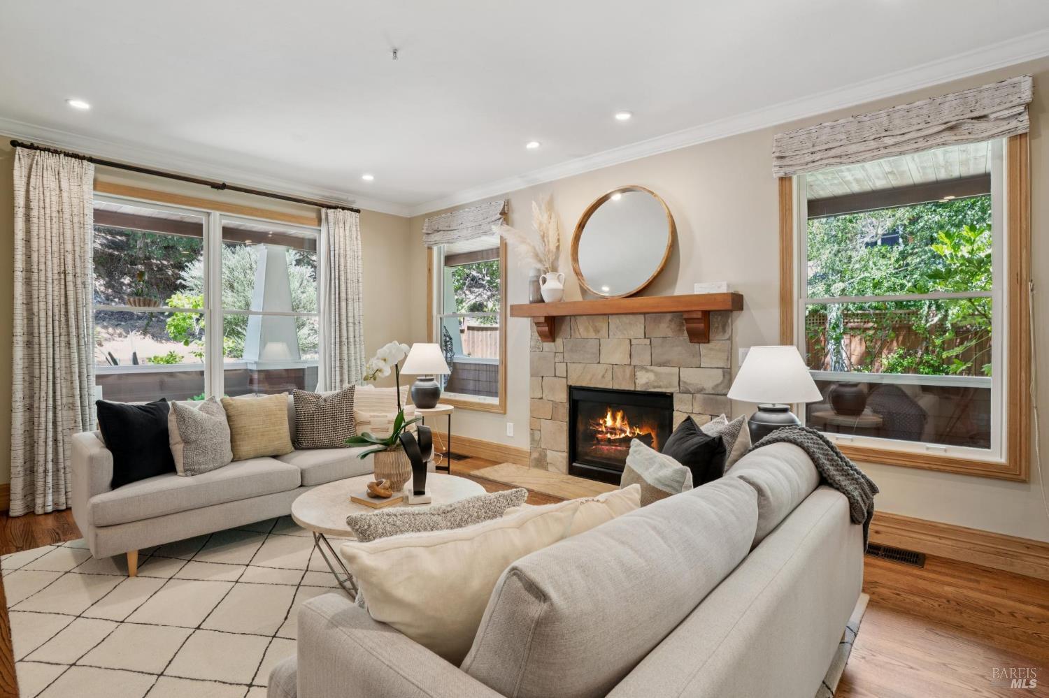 6 Hunter Creek Fairfax CA 94930