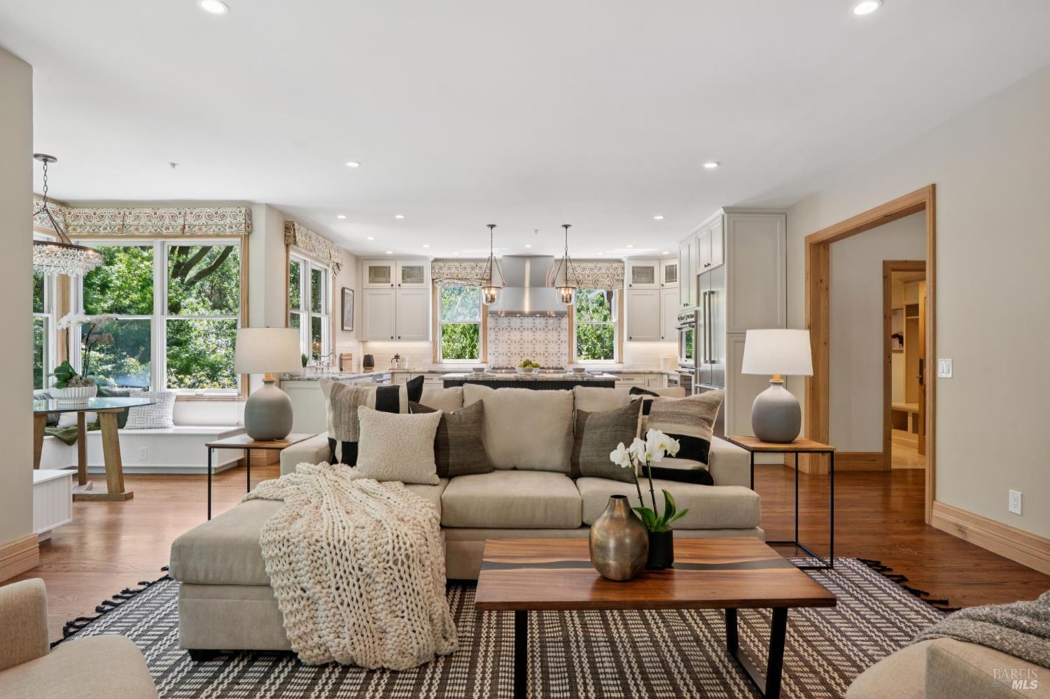 6 Hunter Creek Fairfax CA 94930