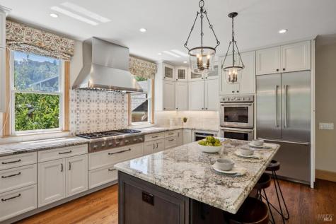 6 Hunter Creek Fairfax CA 94930