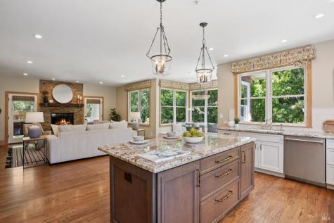 6 Hunter Creek Fairfax CA 94930