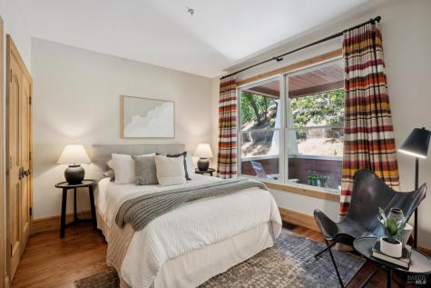 6 Hunter Creek Fairfax CA 94930