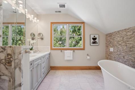 6 Hunter Creek Fairfax CA 94930