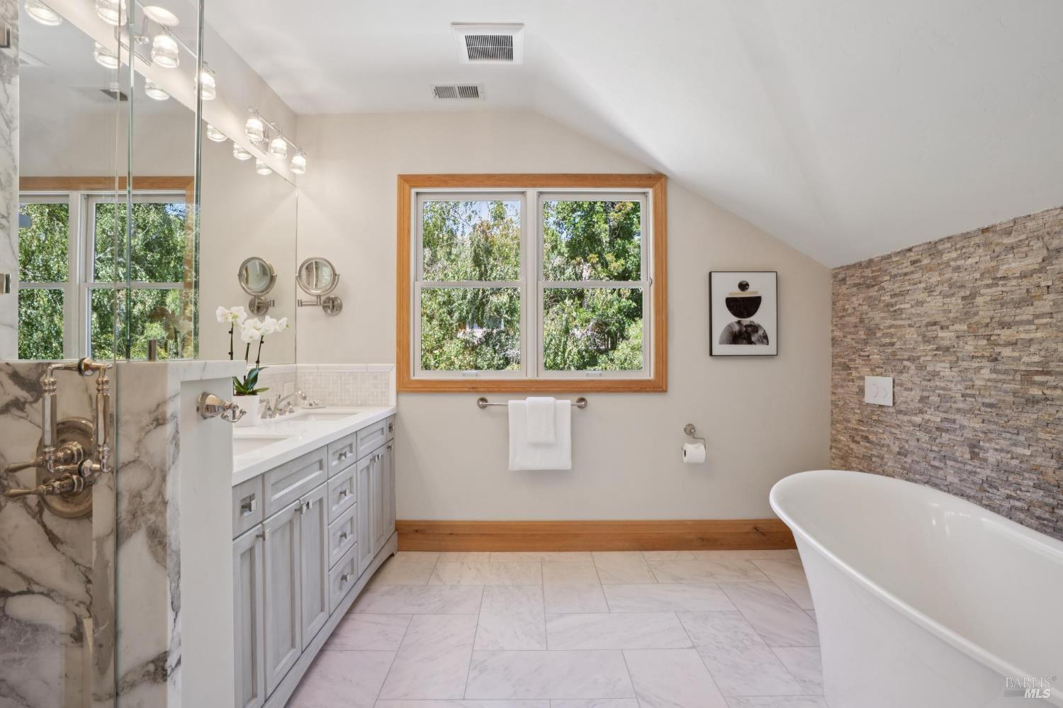 6 Hunter Creek Fairfax CA 94930