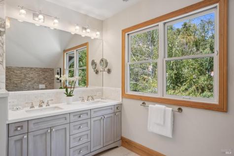 6 Hunter Creek Fairfax CA 94930