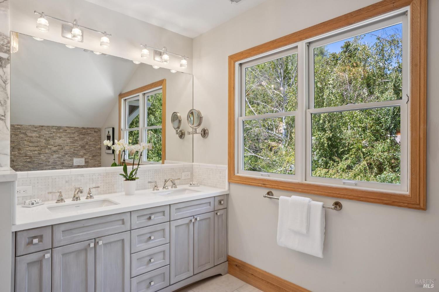 6 Hunter Creek Fairfax CA 94930