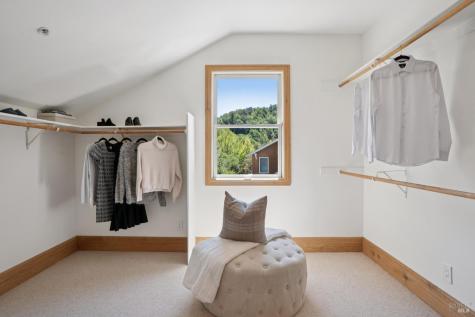 6 Hunter Creek Fairfax CA 94930