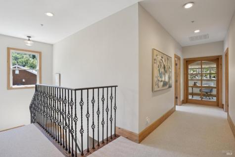 6 Hunter Creek Fairfax CA 94930