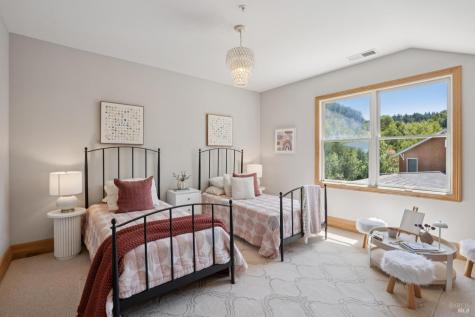 6 Hunter Creek Fairfax CA 94930