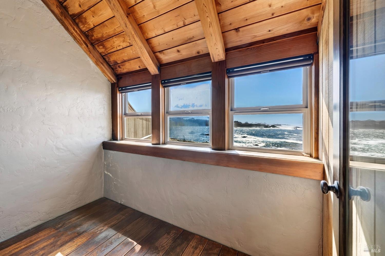 15400 Seadrift Avenue Caspar CA 95420