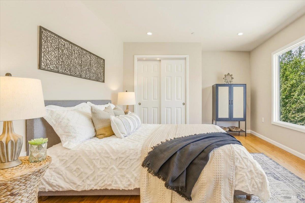 288-290 Miller Avenue Mill Valley CA 94941