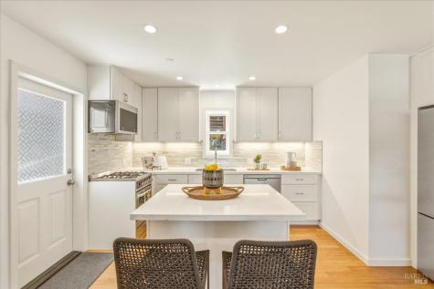 288-290 Miller Avenue Mill Valley CA 94941