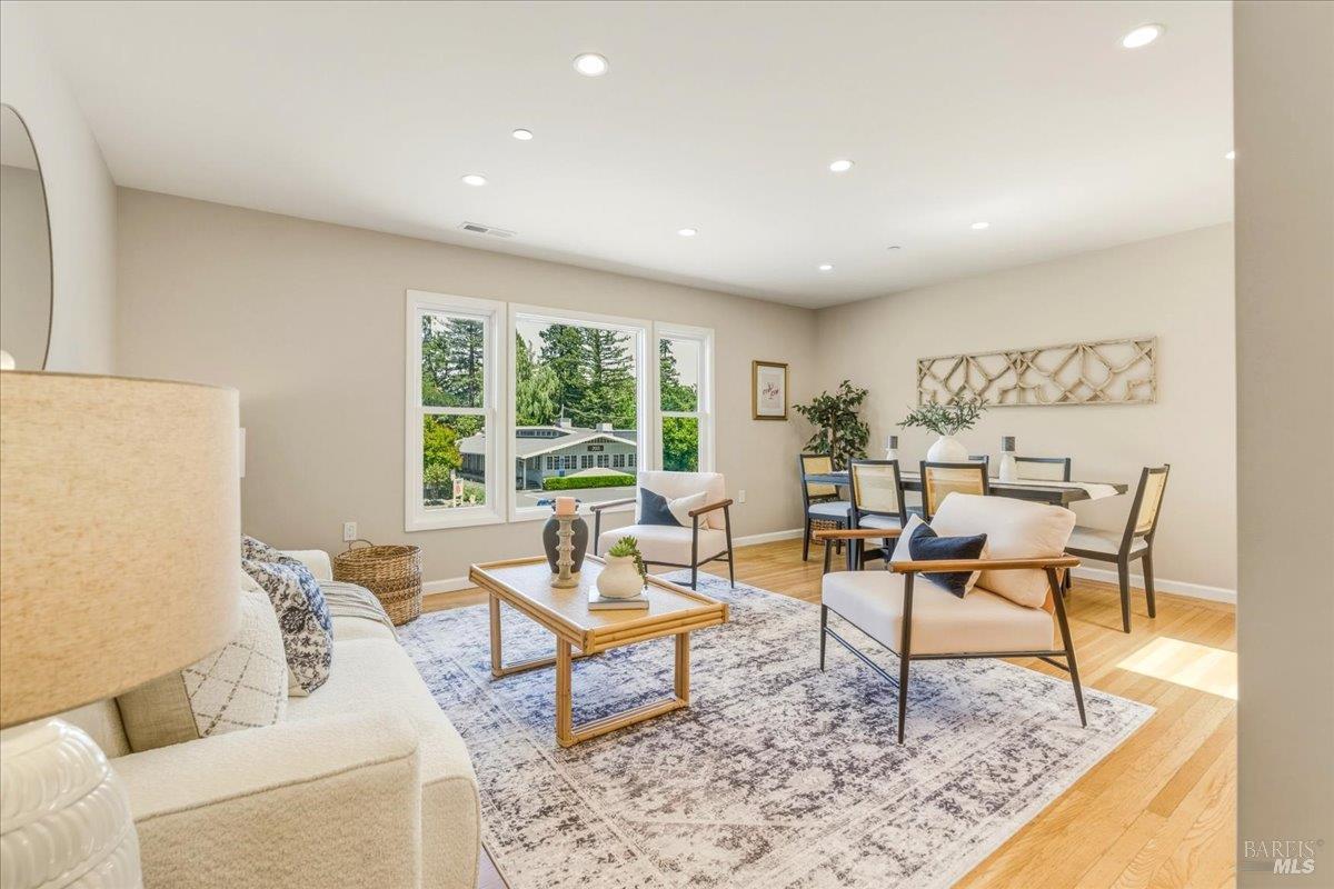 288-290 Miller Avenue Mill Valley CA 94941
