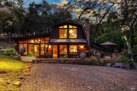 350 Canyon Road Geyserville CA 95441