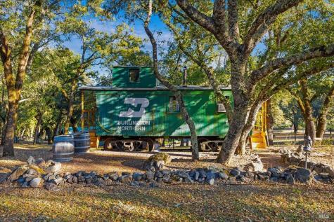 350 Canyon Road Geyserville CA 95441