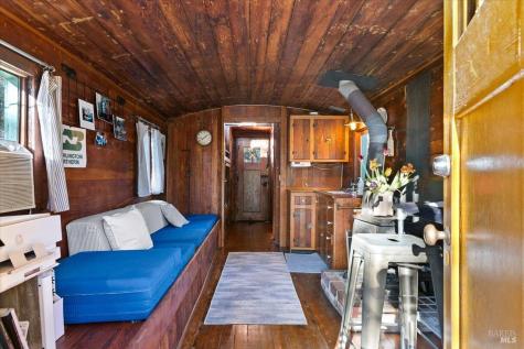 350 Canyon Road Geyserville CA 95441