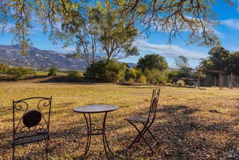 350 Canyon Road Geyserville CA 95441