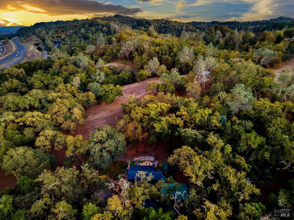 350 Canyon Road Geyserville CA 95441