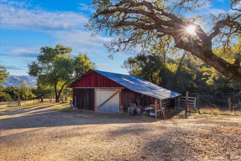 350 Canyon Road Geyserville CA 95441