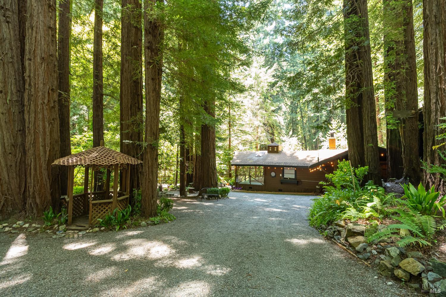 7001 Lucas Valley Road Nicasio CA 94946