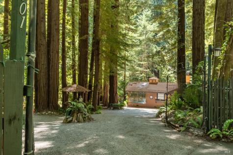 7001 Lucas Valley Road Nicasio CA 94946