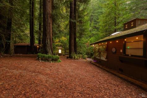 7001 Lucas Valley Road Nicasio CA 94946