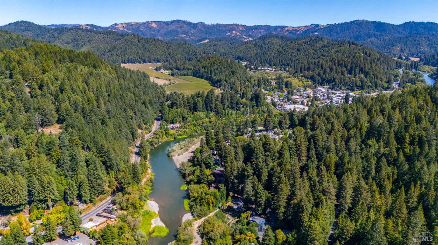 16775 Neeley Road Guerneville CA 95446