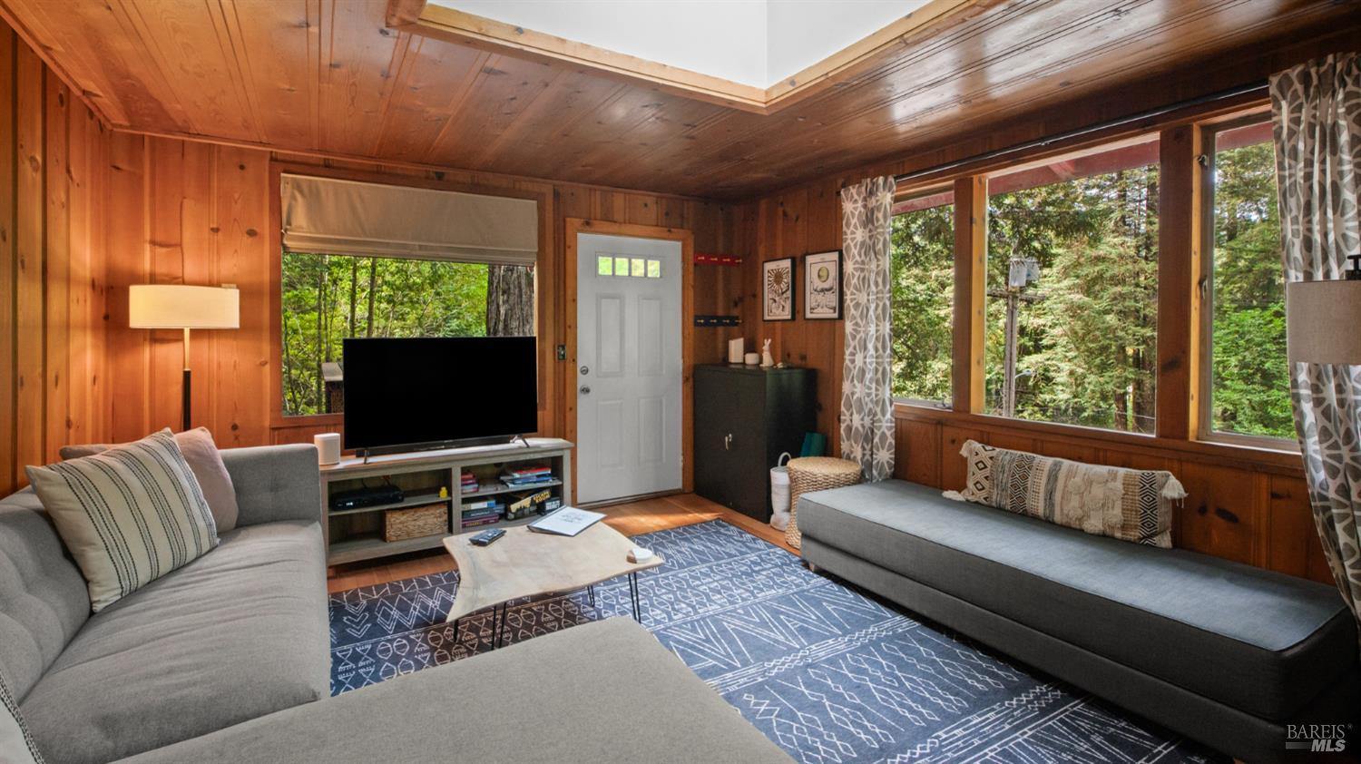16775 Neeley Road Guerneville CA 95446