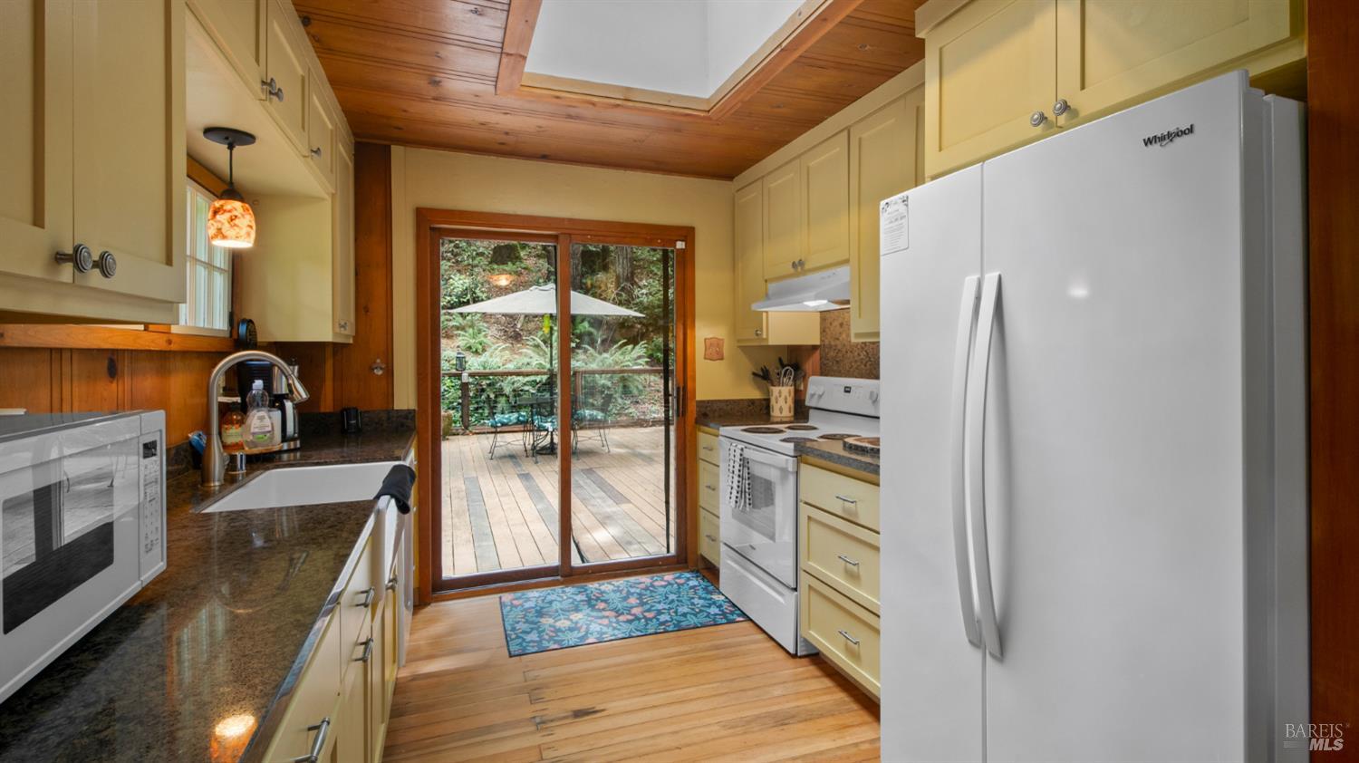16775 Neeley Road Guerneville CA 95446
