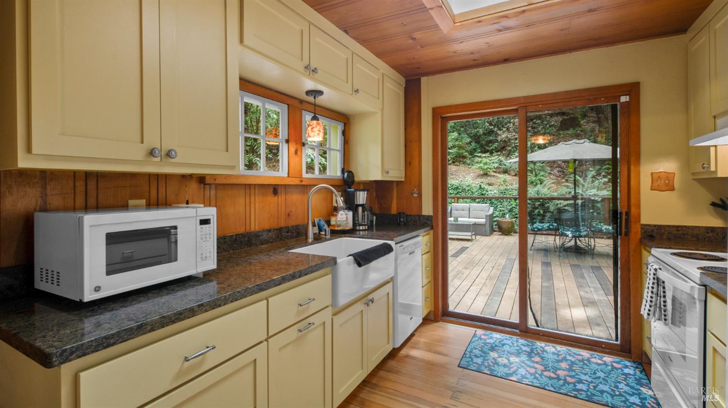 16775 Neeley Road Guerneville CA 95446