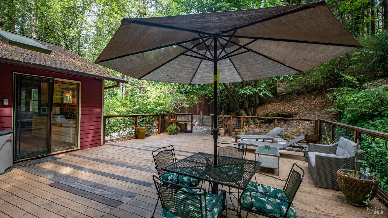 16775 Neeley Road Guerneville CA 95446