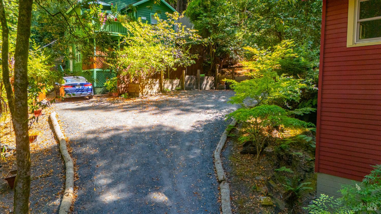 16775 Neeley Road Guerneville CA 95446
