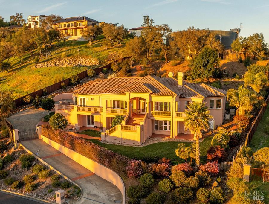 3729 Skyfarm Drive Santa Rosa CA 95403