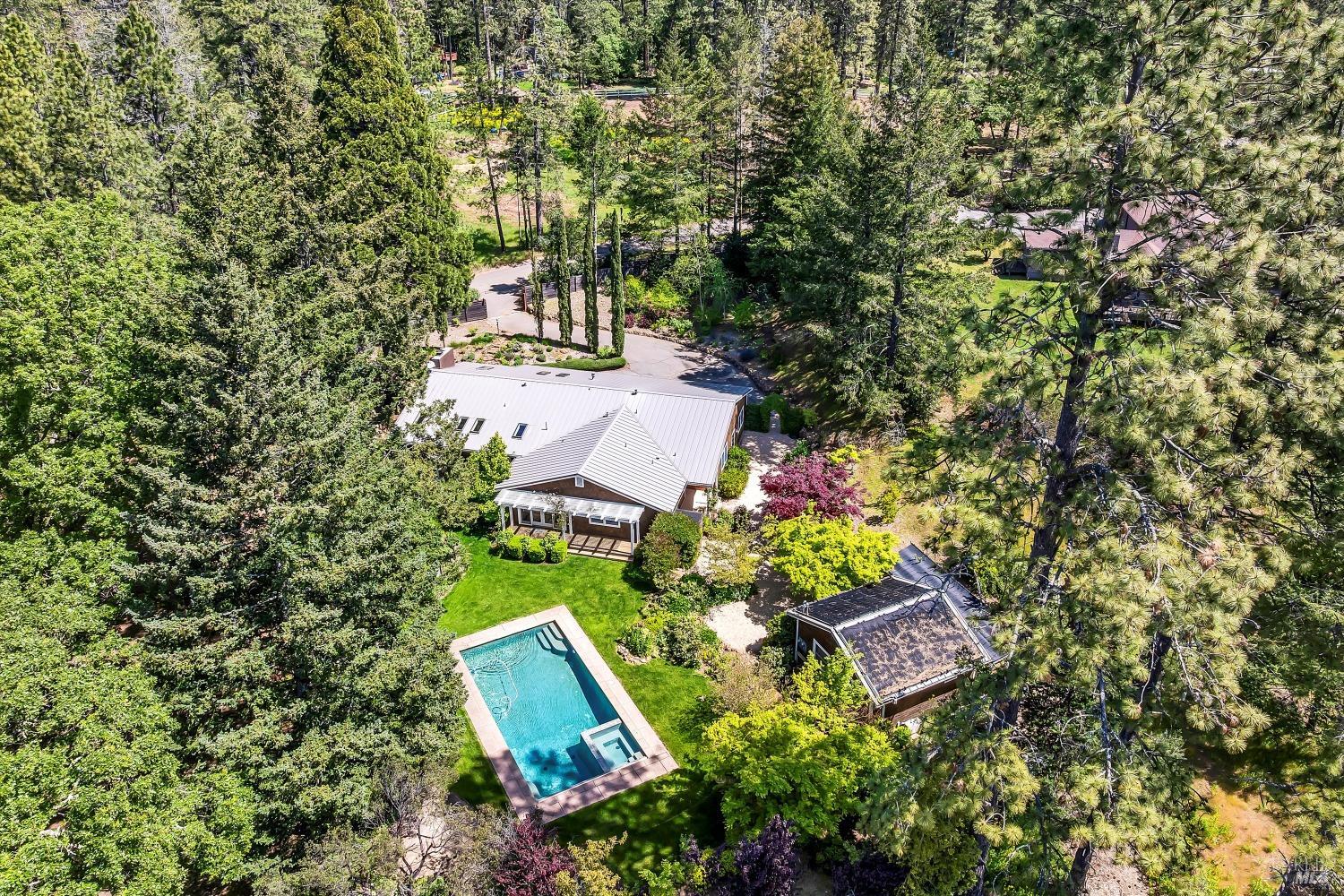 1065 Summit Lake Drive Angwin CA 94508