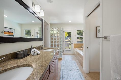 3991 Haven Court Sebastopol CA 95472