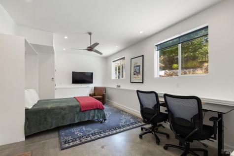 3991 Haven Court Sebastopol CA 95472