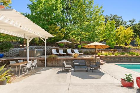 3991 Haven Court Sebastopol CA 95472