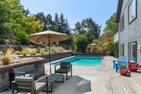 3991 Haven Court Sebastopol CA 95472