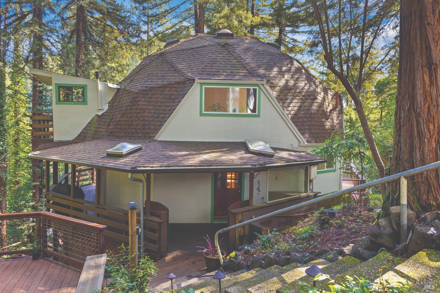 9085 Middle Terrace Monte Rio CA 95462