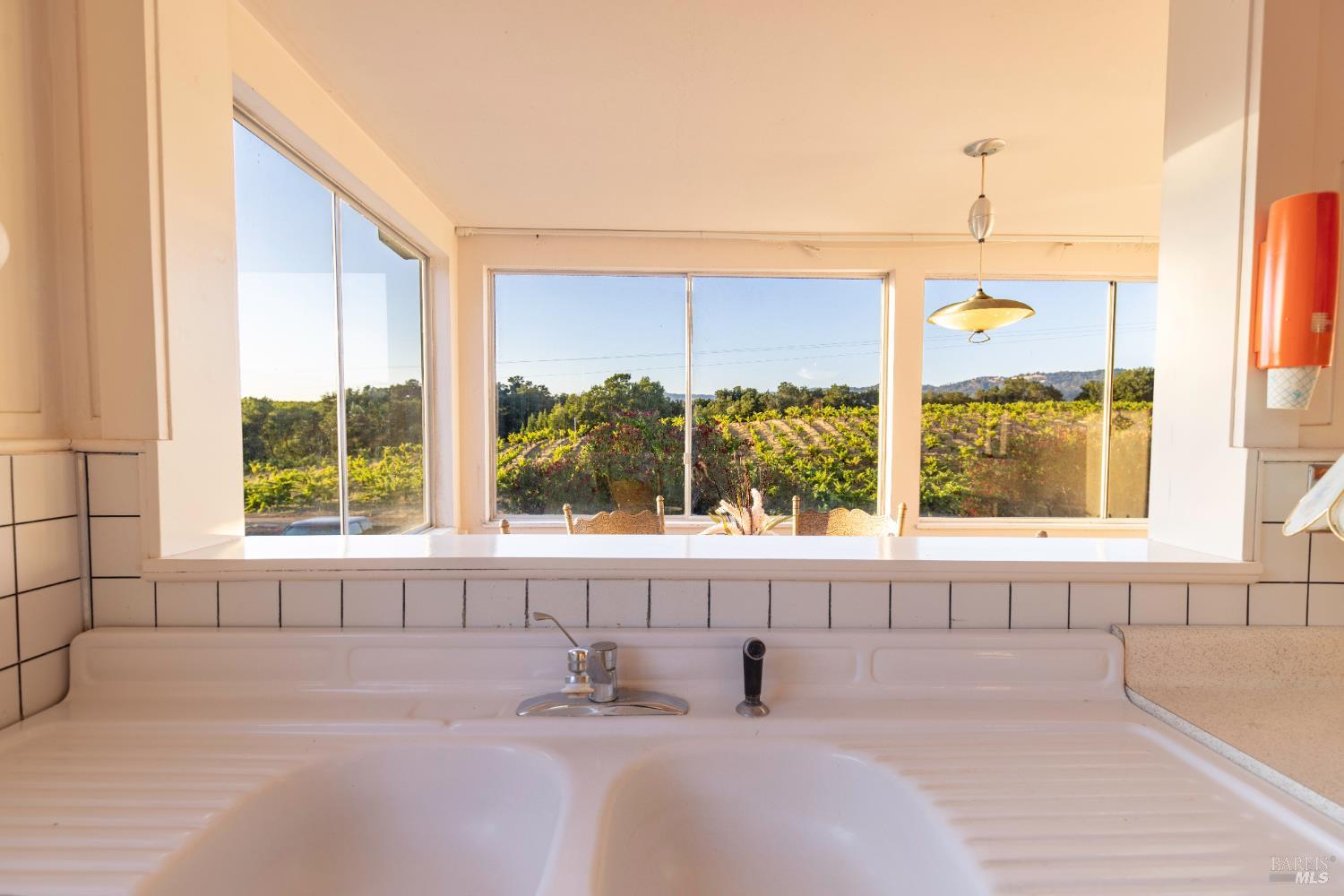 25845 Dutcher Creek Road Cloverdale CA 95425