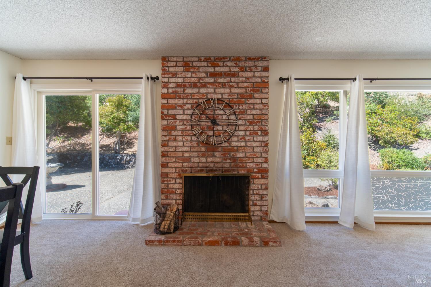 75 Twelveoak Hill Drive San Rafael CA 94903