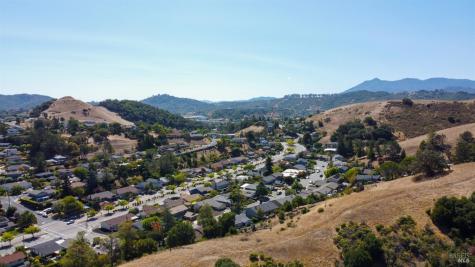75 Twelveoak Hill Drive San Rafael CA 94903