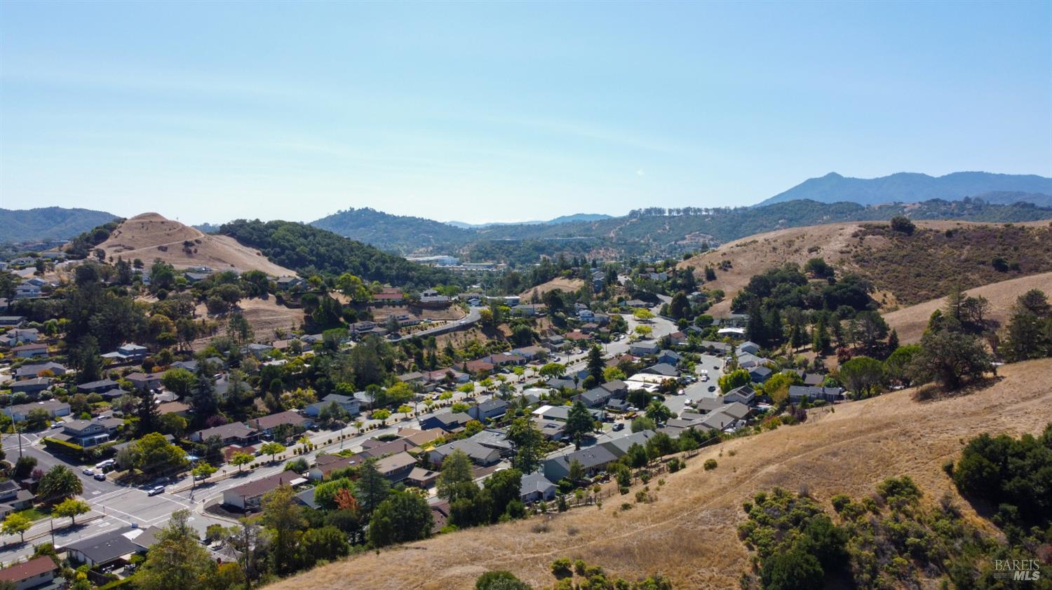75 Twelveoak Hill Drive San Rafael CA 94903