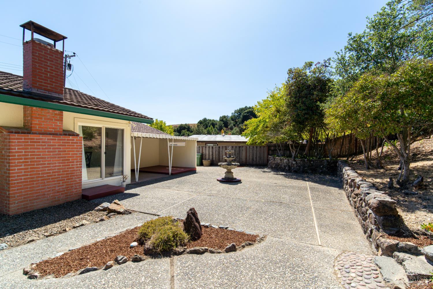 75 Twelveoak Hill Drive San Rafael CA 94903