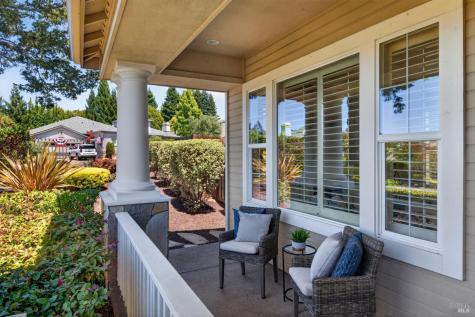 3660 Banbury Court Santa Rosa CA 95404