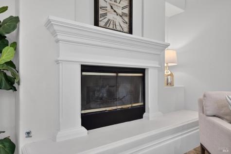 3660 Banbury Court Santa Rosa CA 95404
