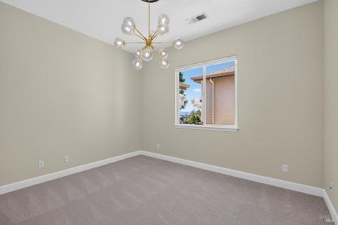 3660 Banbury Court Santa Rosa CA 95404